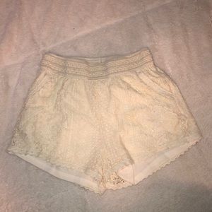 Francesca’s off white lace shorts